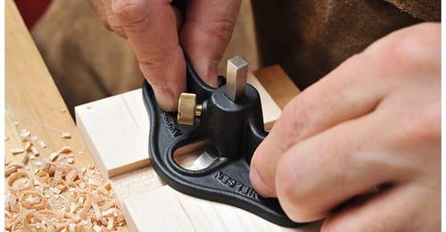 Small Router Plane - Closed Throat Lie-Nielsen Toolworks